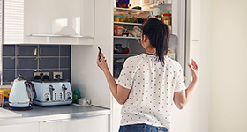 woman-fridge-healthy-280x150